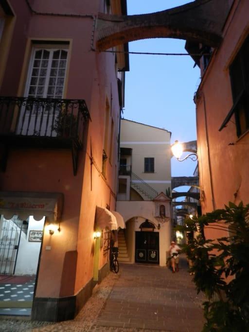 Sea View, In The Old Town Santo Stefano Al Mare Santo Stefano al Mare Exterior foto